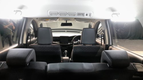 New Suzuki XL7 Alpha Kuro Hanya Disegarkan di Bagian Eksterior, Ini Alasannya