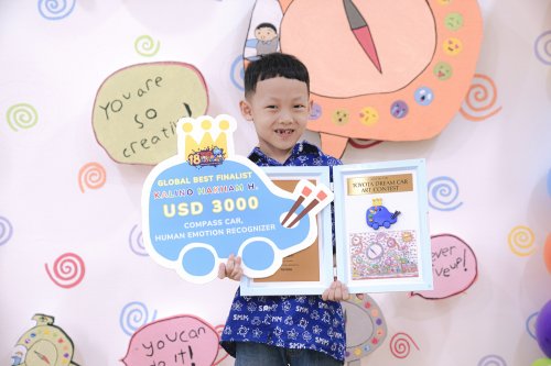 Toyota, Bocah 7 Tahun Harumkan Nama Indonesia di Jepang, Sabet Gelar The Best Finalist Toyota Dream Car Art Contest ke-18