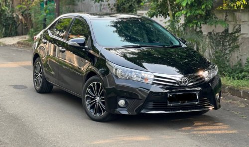 Toyota, Toyota Corolla Altis, Toyota Corolla, Toyota Corolla Altis 2015, Sedan Mewah Harga Cukup Terjangkau