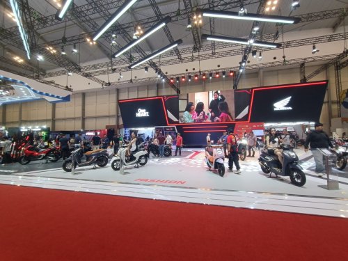 Honda, Enggak Cuma Soal Kredit, AHM Ungkap Kunci Penjualan Motor Honda di Tengah Suku Bunga Turun