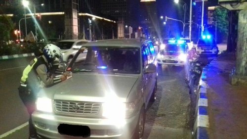Cahaya Lampu Rotator dan Strobo Bikin Emosi, Bisa Sebabkan Pusing sampai Kebutaan Sesaat
