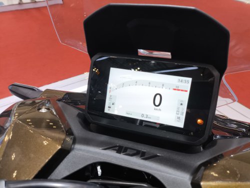 Honda, Jangan Tertukar! Ini Bedanya New Honda ADV 160 Varian CBS, ABS dan RoadSync