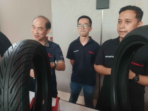 Launching di IMOS 2025, Ban Swallow Power Storm XP Tahan Pakai 10.000 Km