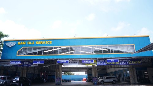 Layanan Lengkap dan Bergaransi, Bengkel BOS Cocok Jadi Tempat Perawatan Mobil Kesayangan