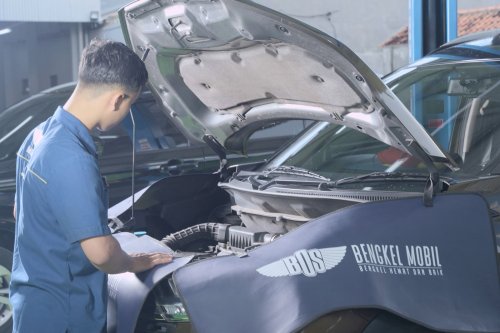 Layanan Lengkap dan Bergaransi, Bengkel BOS Cocok Jadi Tempat Perawatan Mobil Kesayangan