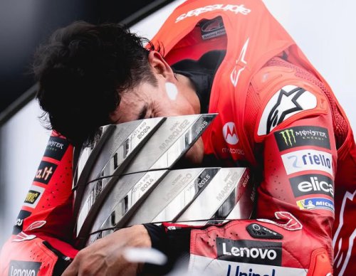 Samai Level Valentino Rossi, Marc Marquez Sah Jadi Juara Dunia MotoGP 2025
