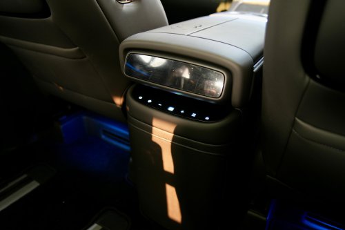 Xpeng | XPENG X9 Nyaman Dipakai Jalan Jauh, Bisa Bawa Minuman Sampai Beku