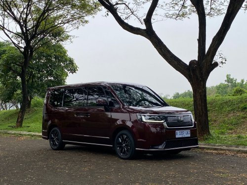 Honda, Kunci Sukses Honda Step WGN Hybrid, Best Medium MPV GridOto Award 2025