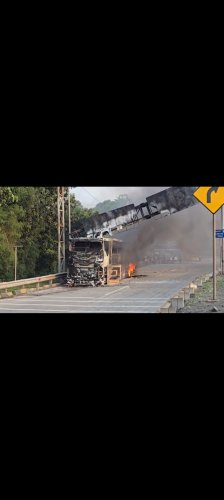 Bus Damri Terbakar di Tol Cikampek, Dugaan Awal Korsleting Kabel
