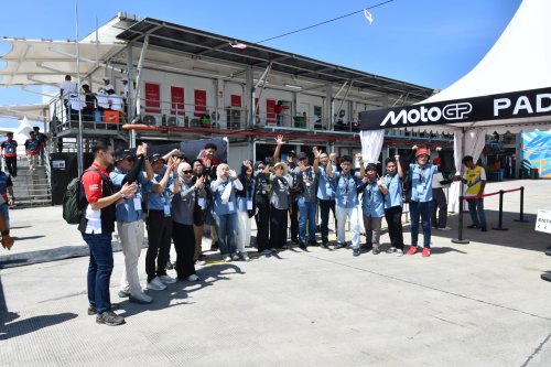 MotoGP, Tak Cuma Nonton TV, Mahasiswa Berprestasi PGTC Berkesempatan Hadir Langsung di MotoGP Mandalika