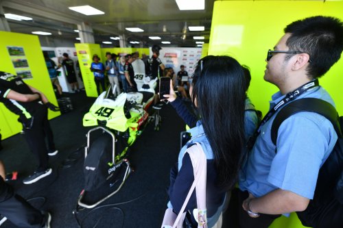 Tak Cuma Nonton TV, Mahasiswa Berprestasi PGTC Berkesempatan Hadir Langsung di MotoGP Mandalika