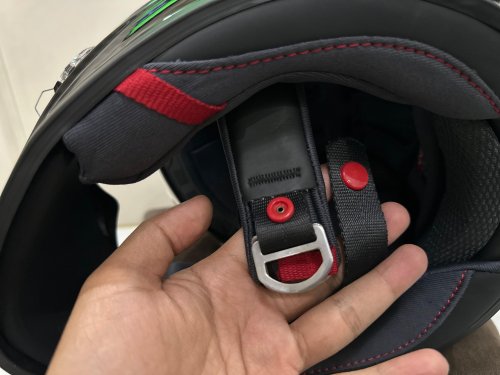 Helm Di Bawah Rp 1 Jutaan, RSV Hadirkan FFS21 Motif Carbon Edisi Terbatas
