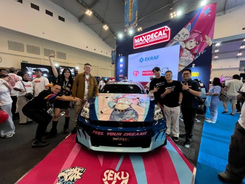 MaxDecal x SekuyaEVOS, Gabungkan Dunia Otomotif dan Esport Lewat Nissan GTR R-35
