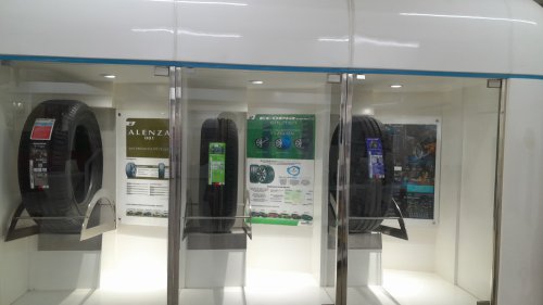 Bridgestone Tawarkan Pilihan Ban untuk Mobil Hybrid, Harga Mulai Segini