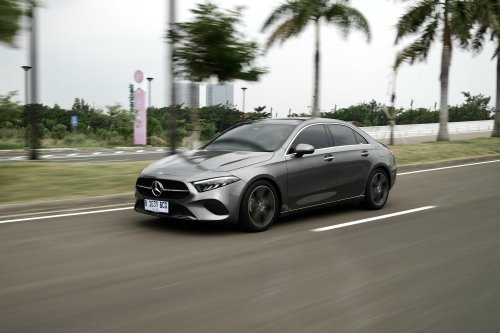 Mesin Cuma 1.300 cc Tapi Mercedes-Benz A200 Bisa Lari Sekencang Ini