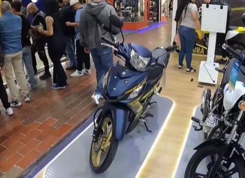 Suzuki , Punya Rem ABS dan Panel Digital, Suzuki Smash Baru Tampil Sporty Plus Canggih