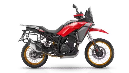 Pabrikan Tiongkok Pamer Motor Adventure Murah 2 Silinder, Harga Cuma Segini