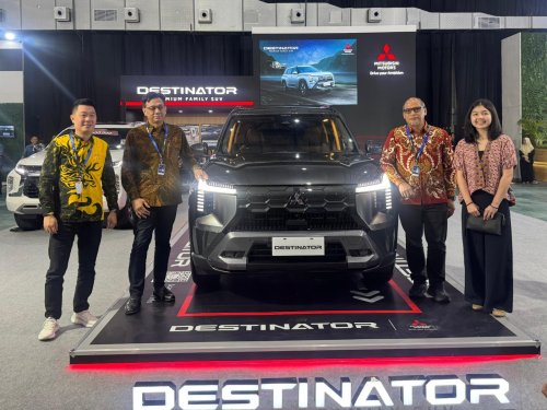 Mitsubishi, Mitsubishi Destinator, MMKSI Boyong Mitsubishi Destinator di GIIAS Makassar 2025, Tebar Beragam Promo