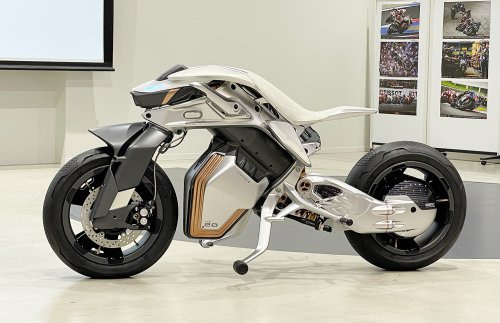 Motor Yamaha Yang Enggak Bisa Jatuh Ini Dia Yamaha MOTOROiD2