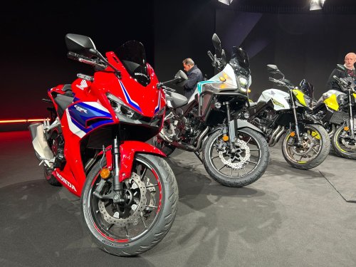 Honda, Honda Update Line Up Sport 500 cc Dengan e-Clutch, Bawa Moge Lebih Nyaman