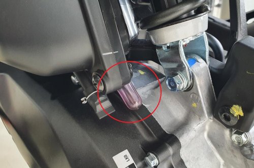 Alasan Kenapa Slang Bening di Boks Filter Udara Motor Matic Bekas Jangan Dicopot