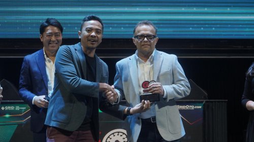 Hyundai, Hyundai Santa Fe, Hyundai Santa Fe Hybrid Raih The Best Large SUV GridOto Award 2025