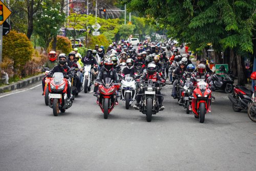 Dekatkan Diri ke Konsumen, QJMotor Buka Dealer Baru di Surabaya
