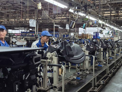 Suzuki , Suzuki Fronx, Suzuki XL7, Suzuki Ertiga, Melihat Perakitan Suzuki Fronx, Ertiga, dan XL7 di Pabriknya Langsung