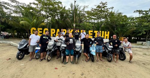 Turing Asik 13 Motor Bersama P2RTech ke Geopark Ciletuh Sukabumi