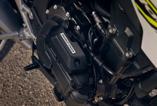 Honda, Bergaya Streetfighter Macho, Honda CB Baru Ini Bisa Oper Gigi Seperti Motor Bebek