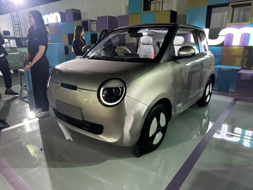 Mobil Kecil Tapi Lega, Ini Cara Akses Baris Kedua Changan Lumin