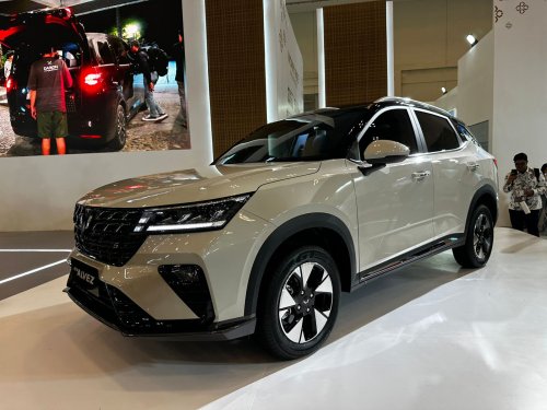 Wuling, Wuling Alvez S Diluncurkan di GJAW 2025, Ini Detail Ubahan dan Harganya