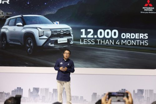 Mitsubishi, Ramaikan GJAW 2025, Mitsubishi Hadirkan Pengalaman Kiprahnya Selama 55 Tahun di Indonesia