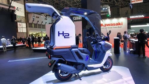 Toyota, Yamaha, Ini Dia Skutik Hasil Kolaborasi Toyota dan Yamaha, Buat Angkut Barang