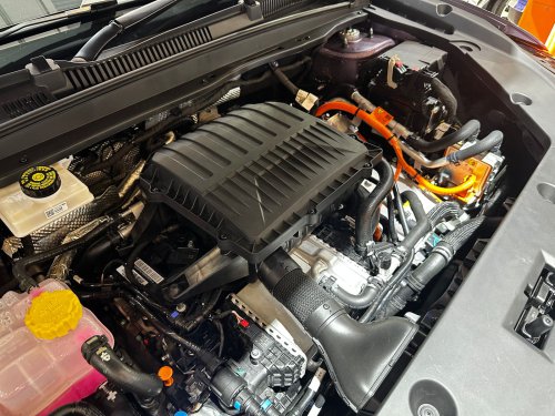 Baterainya Besar, Lepas L8 Bisa Jadi Genset Listrik Rumah Selama Ini