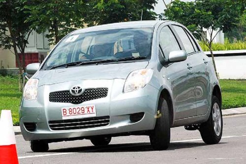 Toyota, Wow, Harga Toyota Yaris 2006 Bekas Sisa Segini di Akhir Tahun