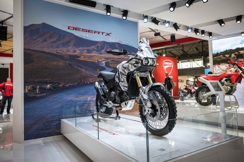 Ducati, Ducati Kejutkan Dunia di EICMA 2025, Unjuk 8 Model Baru dan 2 Prototipe Yang Belum Pernah Ada