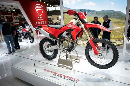 Ducati, Ducati Kejutkan Dunia di EICMA 2025, Unjuk 8 Model Baru dan 2 Prototipe Yang Belum Pernah Ada