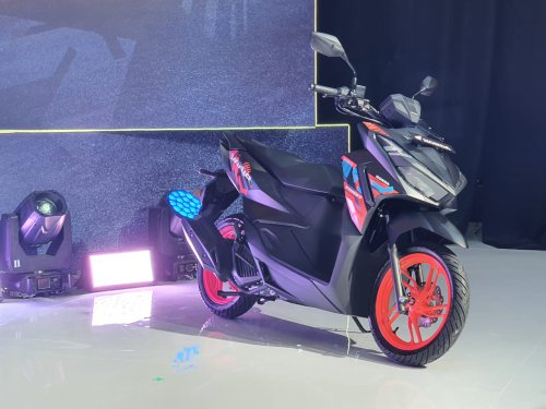 Bisa Enggak Pasang Setang Honda Vario 125 Street di Varian Standar?