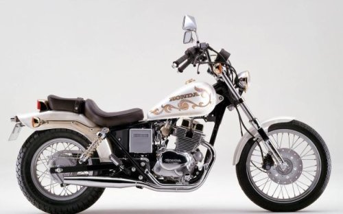 Honda, Punya Tampang Macho, Cruiser Jadul Honda Ini Ternyata Konsumsi Bensinnya Irit Juga