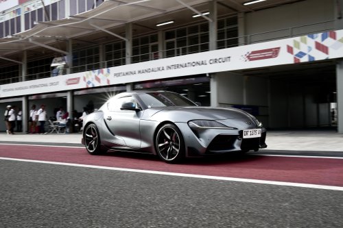 Toyota | Toyota Corolla | Toyota GR Corolla Masuk Di Lini GR Pure, Ini Bedanya Dengan GR Sport