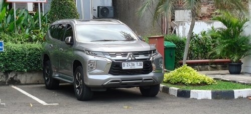 Pajero Sport Tambah Ganteng Pakai Aksesori Resmi Ini, Harga Mulai Rp 600 Ribuan
