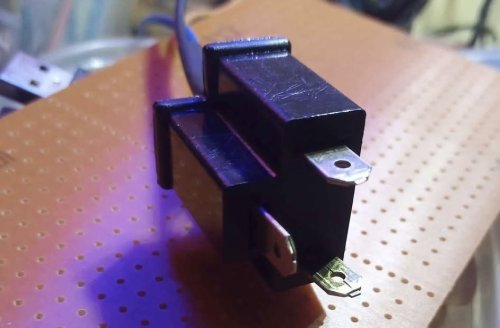 Soket Lampu Mobil Meleleh Meski Bohlam Standar, Ini Penyebab Umumnya
