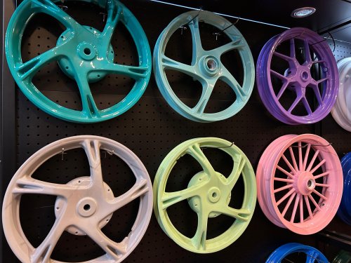 Lebih Kuat Dari Cat, Segini Biaya Powder Coating Pelek Motor Matic