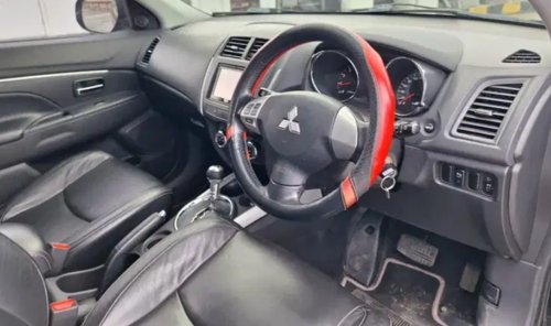 Mitsubishi, Mitsubishi Outlander, Mitsubishi Outlander Sport, Kelebihan Mitsubishi Outlander Sport Menurut Bengkel Spesialis, Awas Jadi Kepincut