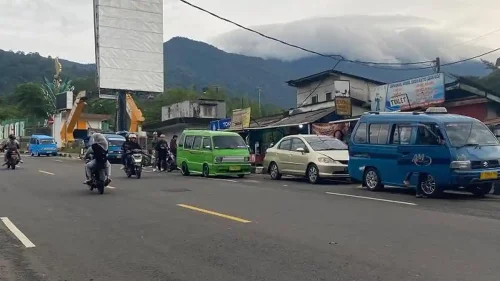 Angkot di Puncak Bogor Libur Serentak Selama Nataru, Sopir Senyum Terima Dana Segar