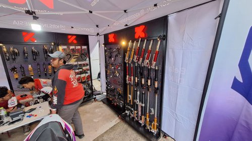 Lagi Ramai Sokbreker Depan Motor Pakai Tabung, Fungsi Atau Hiasan?