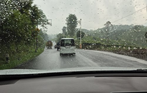 Mobil Kurang Responsif Saat Menanjak? Bagian Ini yang Harus Dicek