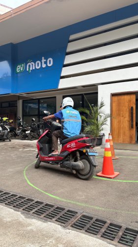 EVMoto Luncurkan Platform Ride-Hailing Berbasis Kendaraan Listrik