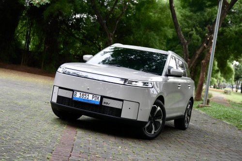 Jaecoo, BYD, Adu Mobil Listrik Viral JAECOO J5 EV Vs BYD Atto 1, Siapa Lebih Irit?
